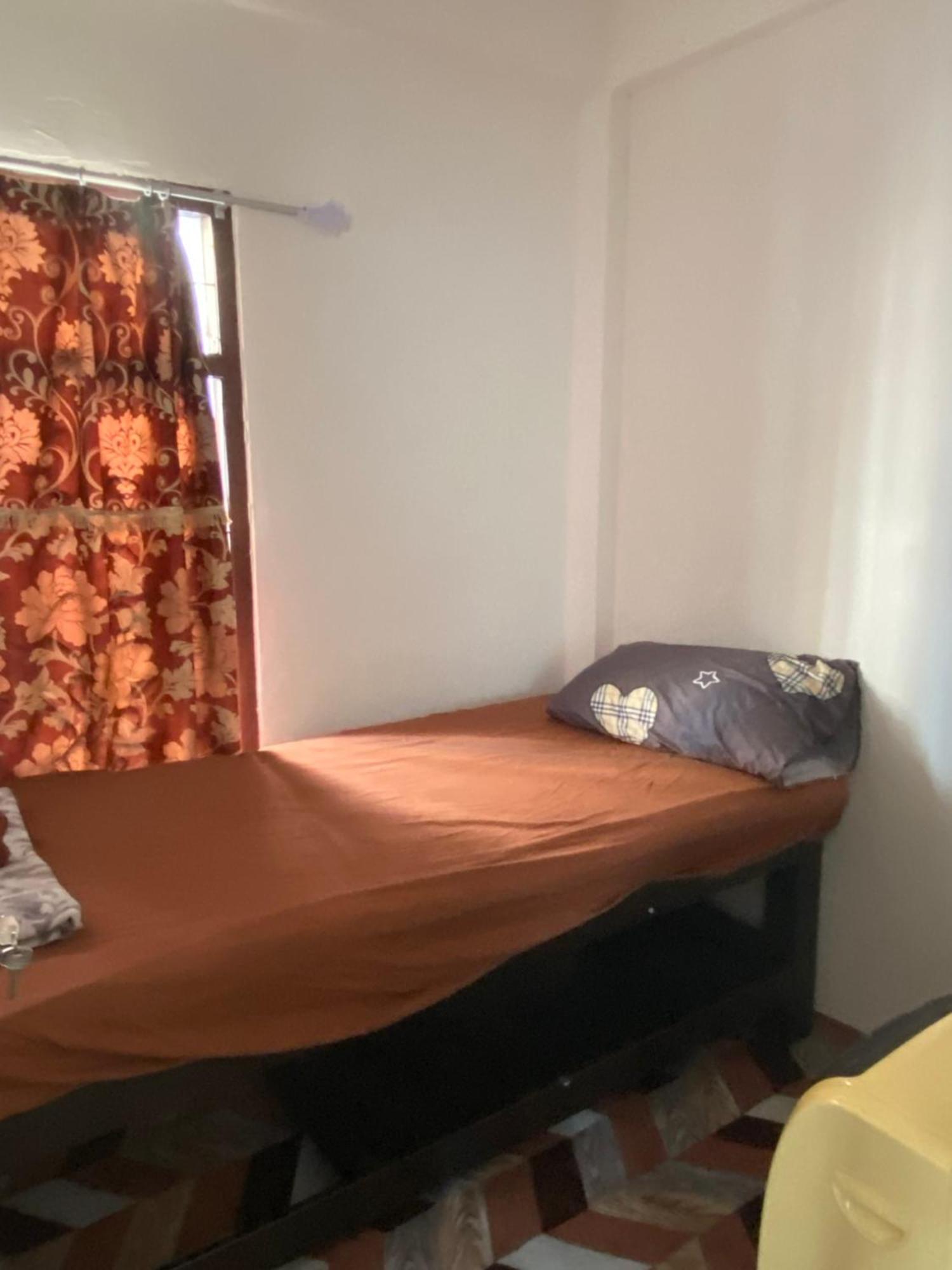 Sleep Break Hostel Sathon Bangkok Exterior photo